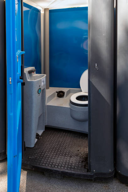 Best Restroom trailer rental cost  in Burnsville, MN