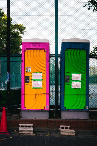 Best Portable restroom trailer rental  in Burnsville, MN